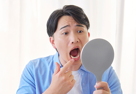 歯を失ったまま、どこで治療すればいいか迷っている
